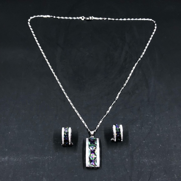 NWOT Silver tone Necklace & Earring Set - Picture 3 of 12